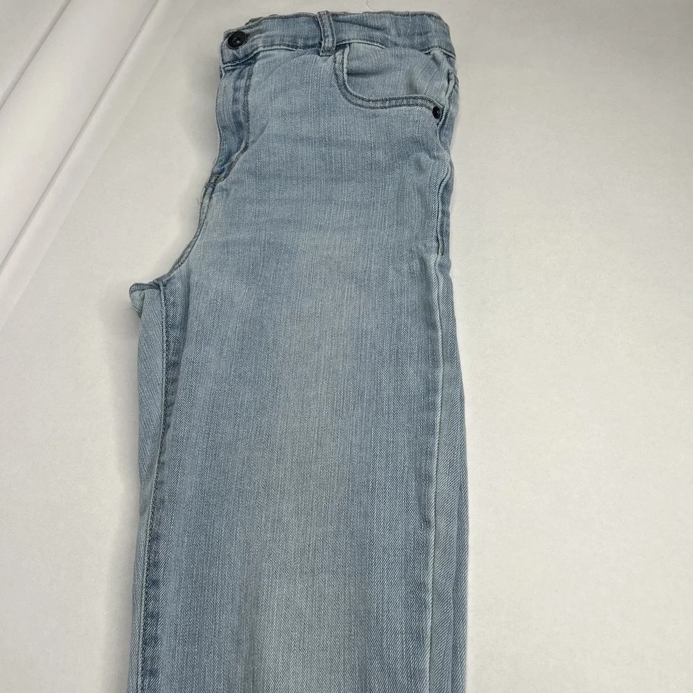Children's Place Stretch Straight Leg Light Wash Denim Jeans Size 14 Adjustable‎
